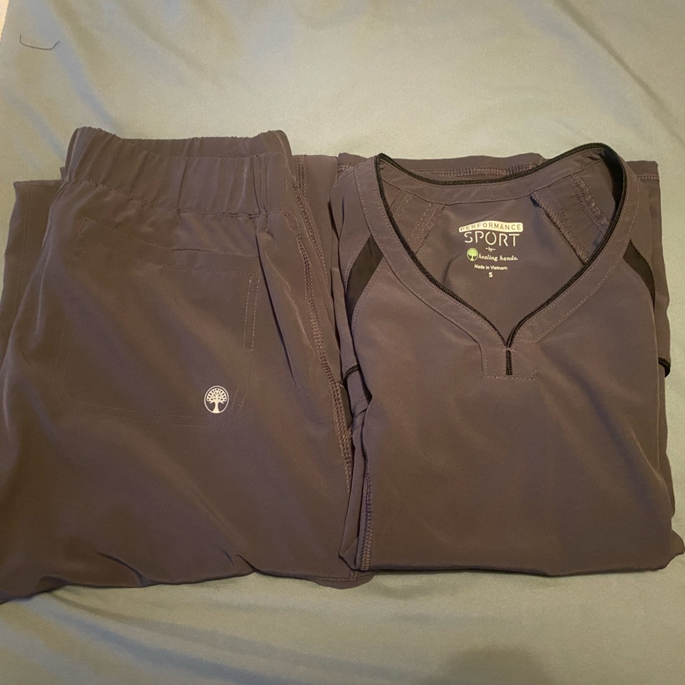 Grey scrub set